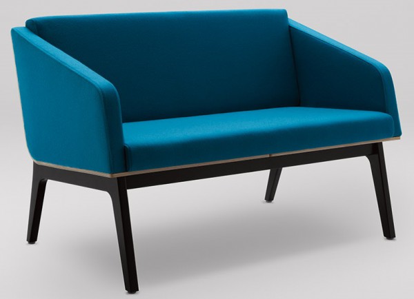 Sofy i Fotele FIN NA NOGACH DREWNIANYCH